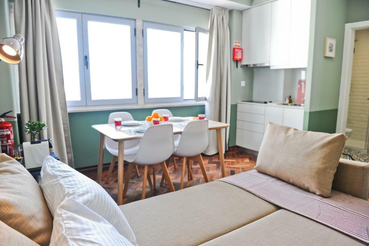 Pop The Cork In Lisbon By Misha'S Place 5B Exteriér fotografie